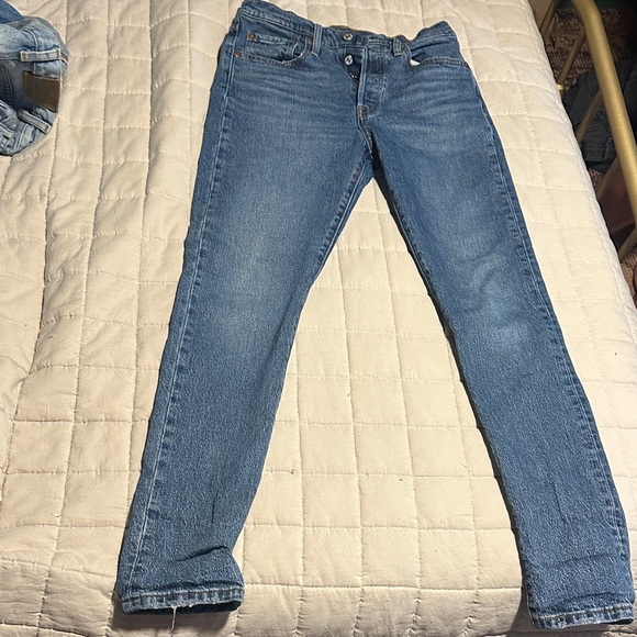 Signature by Levi Strauss Light Blue Straight Leg Jeans - Picture 1 of 5